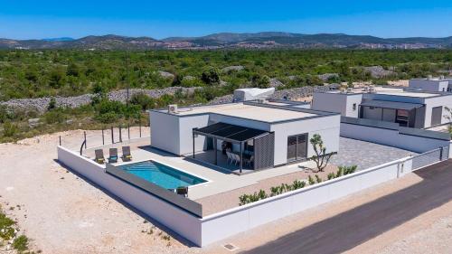 Villa Pure