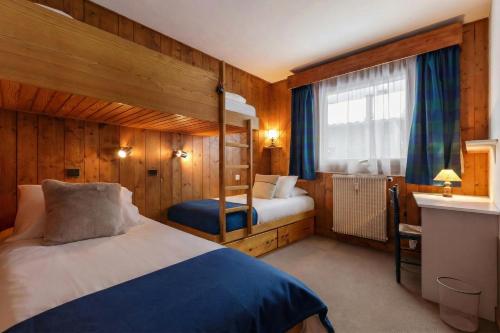 Sunny Nest - View Of Mont Blanc at Montroc - Happy Rentals