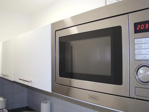 Η κουζίνα ή μικρή κουζίνα στο BNB near Brandenburg Gate - Rooms & Apartments