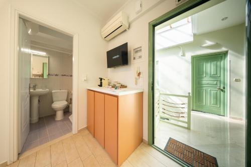 Basfanar Suites
