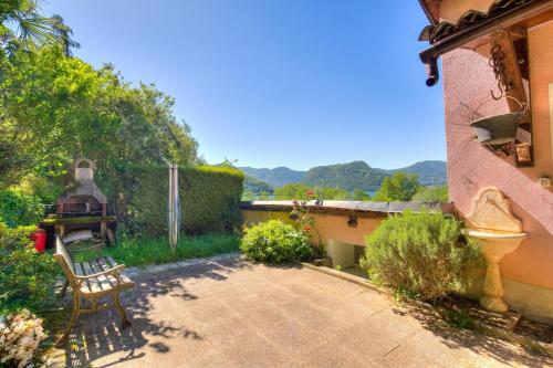 Villa Lake View With BBQ - Happy Rentals