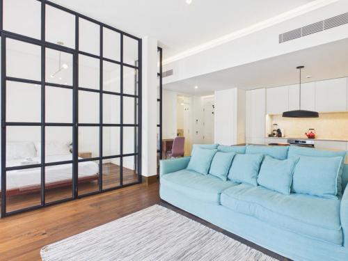 Mouraria Flat · Pool, Gym, Parking, Elevator & A/C | By Airnest