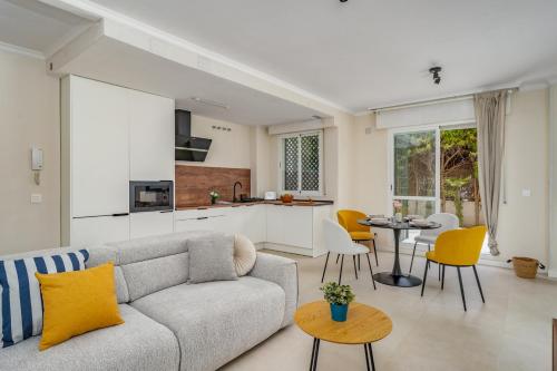 Brisa de Banús by Lica Homes