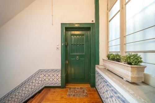 GuestReady - Cosy studio near Santa Justa Lift