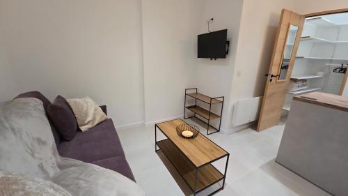Studio neuf avec terrasse privée - Nice centre