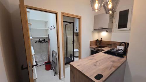 Studio neuf avec terrasse privée - Nice centre
