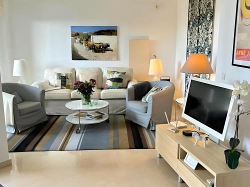 Sueños del sol Banús by Lica Homes