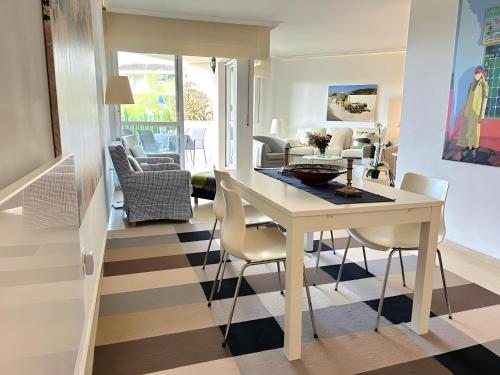 Sueños del sol Banús by Lica Homes