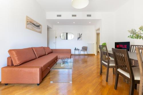 Duomo 15 min walk - Historic Center - 2 Bedrooms with Terrace