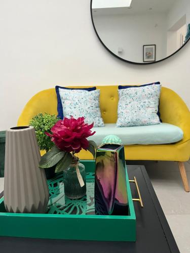 Parisian Studio Retreat in Central Batignolles