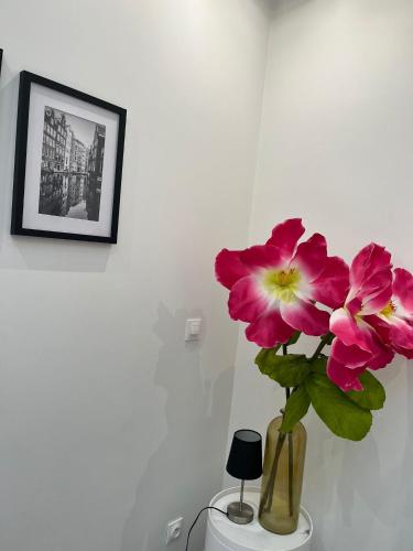 Parisian Studio Retreat in Central Batignolles