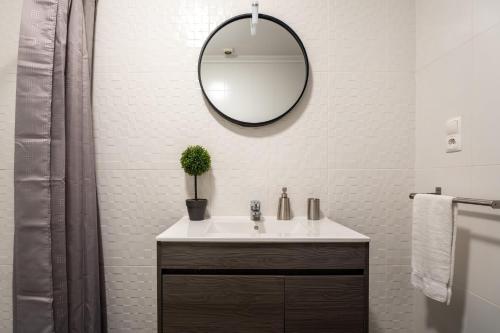 Cozy Island Apartment RAAL 1096 - Free Parking