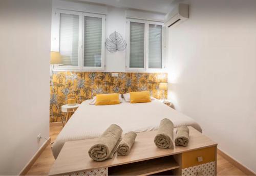 BEL APPARTEMENT 2 chambres plein centre Cannes Suquet Palais