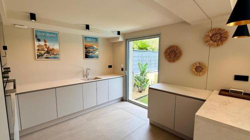 Villa neuve 6 pers - Piscine - Plage à 800 m