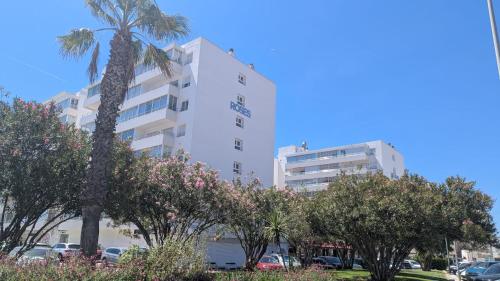 Holiday 3401