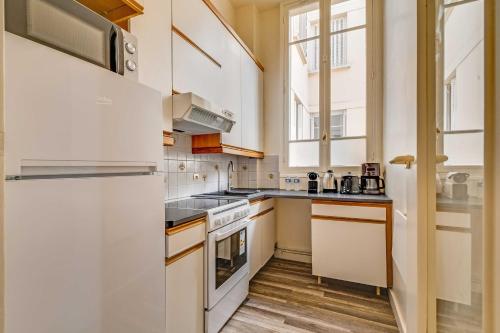 1BDR 2P Apt - near Monceau et Arc de Triomphe
