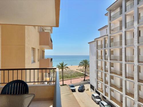 Apartamento en Peñíscola con terraza, piscina y vistas al mar, Zona Papa Luna