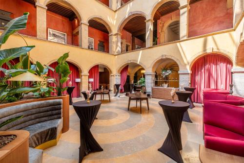 Cour des Loges Lyon, A Radisson Collection Hotel photo 107