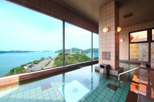 旅館の近くで見られる自然の景観