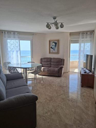 Sea-view apartment in the center of Torrevieja