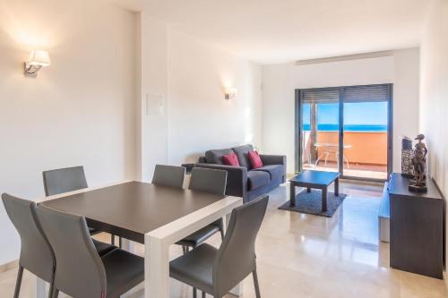 Rock Bay II 2468 Avida Dollars Penthouse