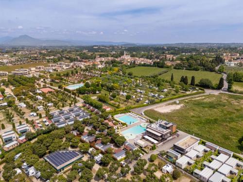 Club del Sole Le Palme Lazise Family Collection