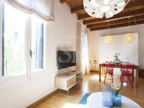 Prime Location Next to Sagrada Familia