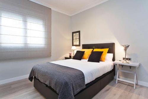 Modern Apartment near Sagrada Familia