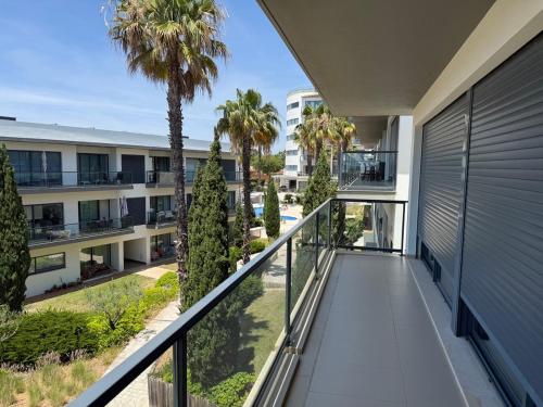 Luxury Beach Apartment in Cavalo Preto Condominium