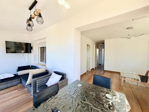 Seaviews Modern Apartment Levante Beach