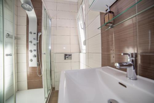 Kúpeľňa v ubytovaní Apartments Kati