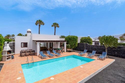 Villa Flamingo by Villa Plus