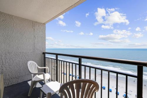 Oceanfront 1BR at Landmark, King Bed, Full Kitchen, Smart TVs photo 53