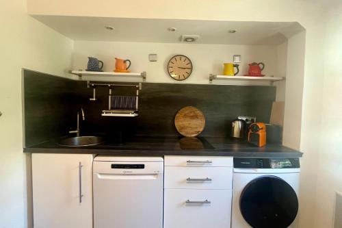 Charming 3 rooms of 50 m2 located in Hyères