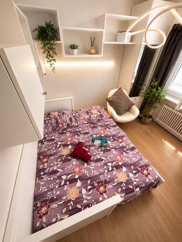 Iconic Lugano - New Modern Apartment with Free Garage and Private Balcony - Mountain View, Fast Wifi and Dedicated Workspace