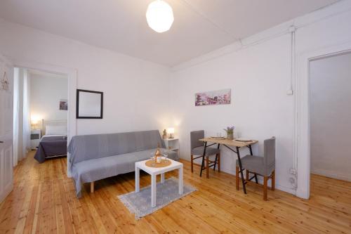 Cosy Stay - Corfu old town apartment, Porta Remounda