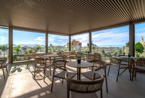 Minotaur's Rest - Luxury Residences with Free Private Parking, near Port & Airport