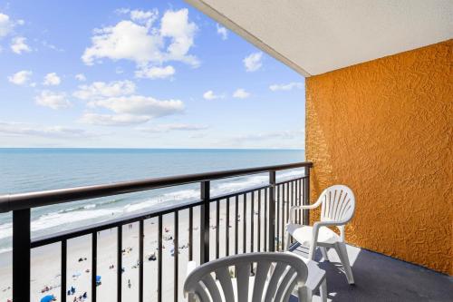 Oceanfront 1BR at Landmark, King Bed, Full Kitchen, Smart TVs photo 58