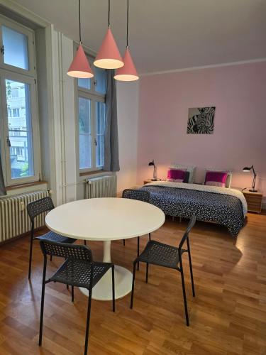 Urban Loft Basel- 15 min airport-city-SBB train station