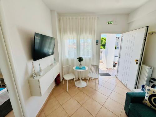 MG Sea View Apartments & Private Parking