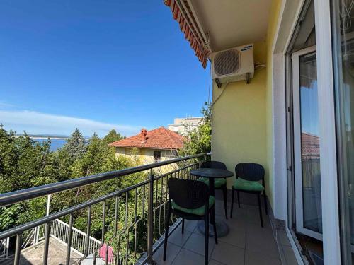 Apartment in Dramalj 42057