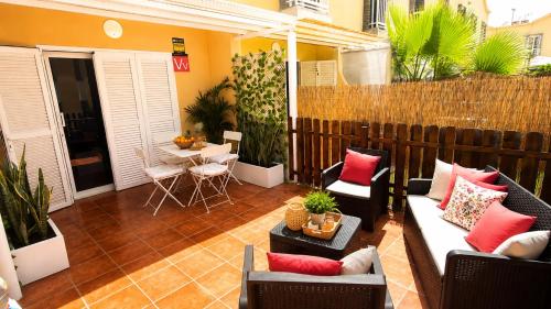 Modern Duplex with Pool and Private Terrace