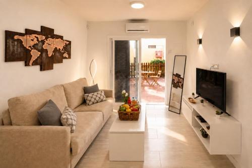 Modern Duplex with Pool and Private Terrace