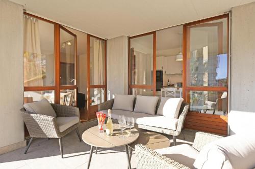Casa Rinetta with Patio - Happy Rentals