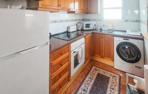 Cozy Apartment In Torrevieja