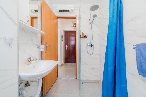 Rooftop Terrace Apartment in Zagreb Lower Town - Happy Rentals