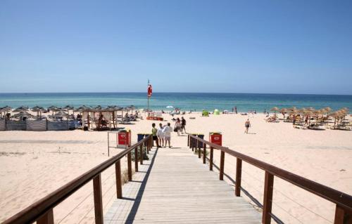 Alvor Sea Front Studio - Walk to Bech - Self Check in