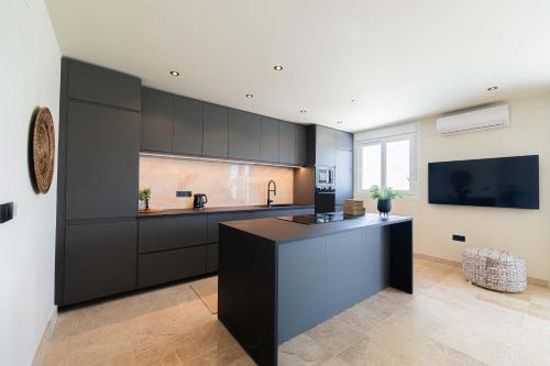 Navigolf 3-Bdr Townhouse with Golf Views and Private Terrace