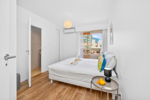 BOYER - Somptueux 3 pièces Carré d'Or Menton