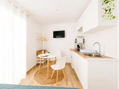 CREA Conil Apartments III